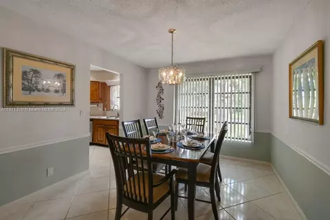 Dining - 5169 SE Miles Grant Ter, Stuart, FL 34997 photo 2 of 3