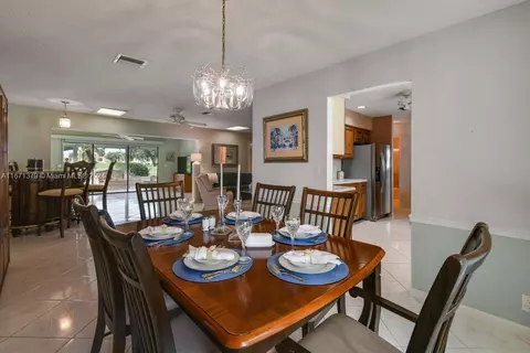 Dining - 5169 SE Miles Grant Ter, Stuart, FL 34997 photo 1 of 3