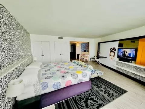 1100 West Ave #908, Miami Beach, FL 33139
