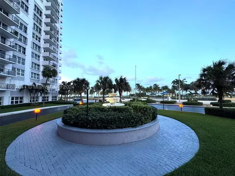 405 N Ocean Blvd #1009, Pompano Beach, FL 33062
