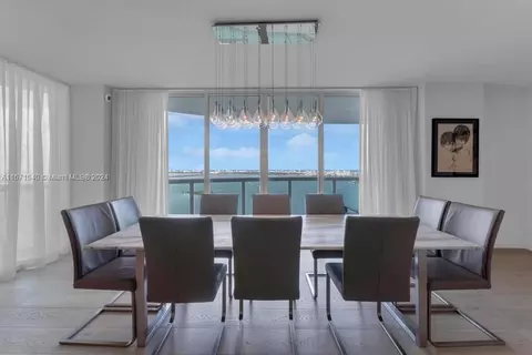 1800 N Bayshore Dr #4001, Miami, FL 33132