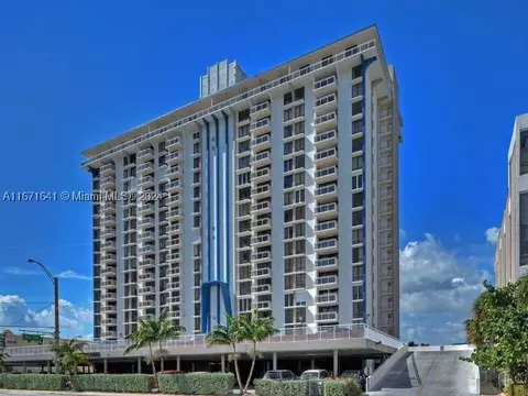 1600 S Ocean Dr #18J, Hollywood, FL 33019
