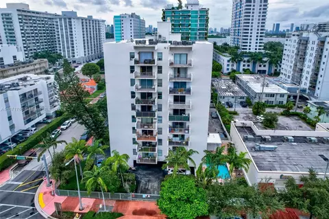 1300 Alton Rd #5C, Miami Beach, FL 33139