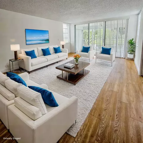 4020 W Palm Aire Dr #203, Pompano Beach, FL 33069