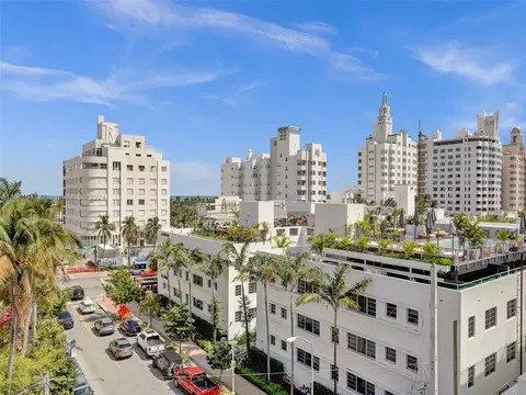245 18th St #704, Miami Beach, FL 33139