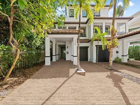 122 NE 16th Ter #122, Fort Lauderdale, FL 33301
