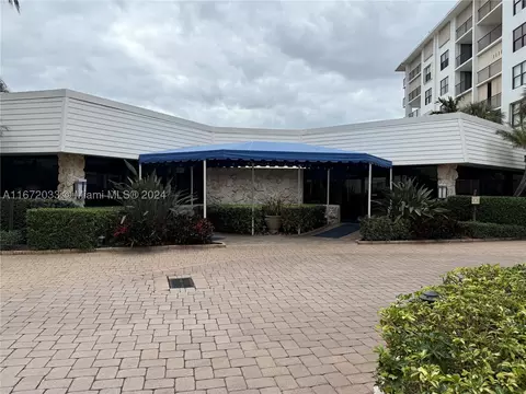 3545 S Ocean Blvd #404, South Palm Beach, FL 33480