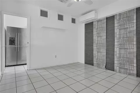 715 W 53rd St, Hialeah, FL 33012 photo 24