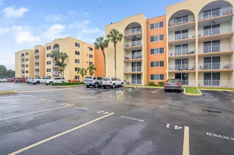 6980 NW 186th St #3-126, Hialeah, FL 33015