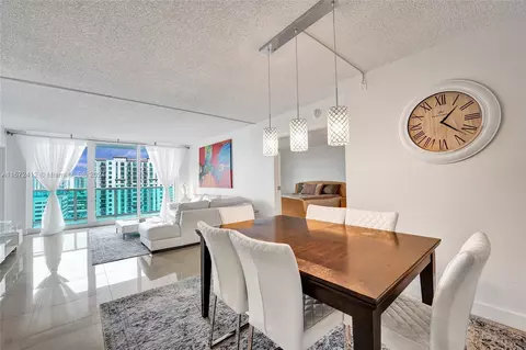100 Bayview Dr #1529, Sunny Isles Beach, FL 33160