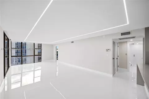 20379 W Country Club Dr #2439, Aventura, FL 33180