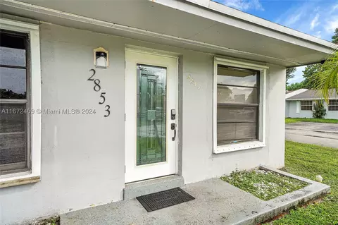2853 NW 197th Ter, Miami Gardens, FL 33056
