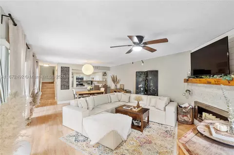 597 NW 98th Ave #597, Plantation, FL 33324
