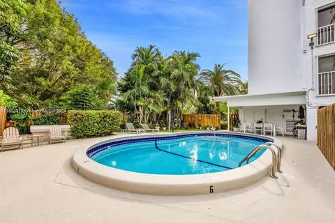 590 Ocean Dr #8C, Key Biscayne, FL 33149 photo 14