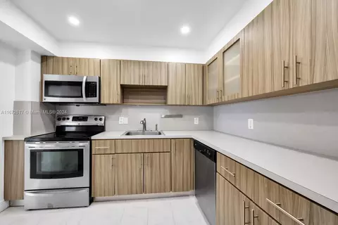 590 Ocean Dr #8C, Key Biscayne, FL 33149 photo 7