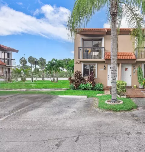 1905 SW 107th Ave #1201, Miami, FL 33165