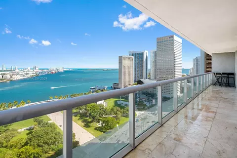 50 Biscayne Blvd #2406, Miami, FL 33132