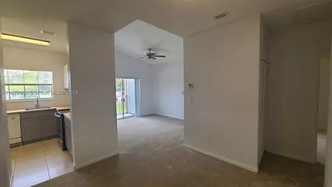 800 Cypress Park Way #P1, Pompano Beach, FL 33064