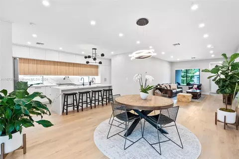 9032 Garland Ave, Surfside, FL 33154