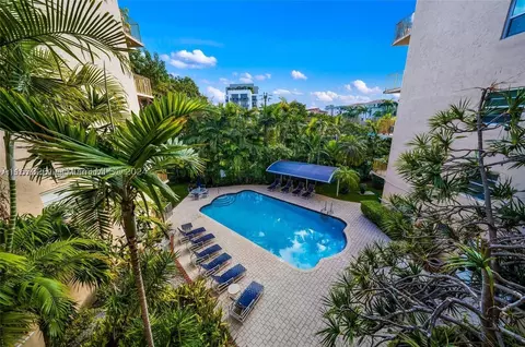 1120 99th St #305, Bay Harbor Islands, FL 33154
