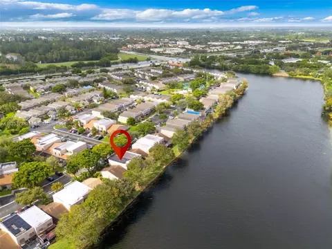 1333 NW 122nd Ter #1333, Pembroke Pines, FL 33026