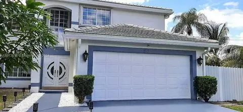 1230 SW 88th Way, Pembroke Pines, FL 33025
