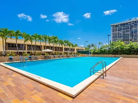 Exterior - 1925 Brickell Ave #D2112, Miami, FL 33129 photo 3 of 9