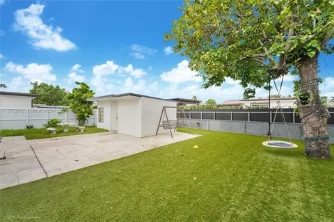 1175 W 33rd St, Hialeah, FL 33012 photo 14