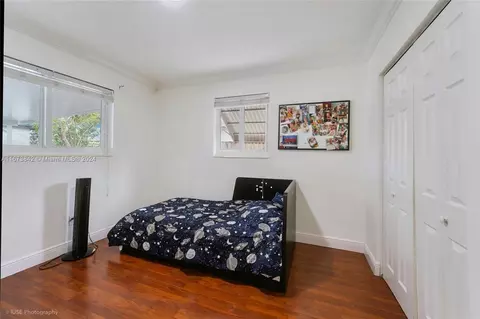 1175 W 33rd St, Hialeah, FL 33012 photo 6