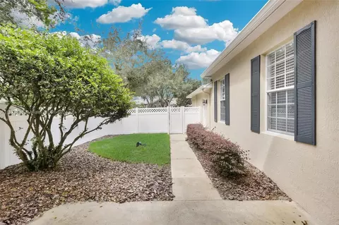 Exterior - 5956 Caymus Loop, Windermere, FL 34786 photo 8 of 10