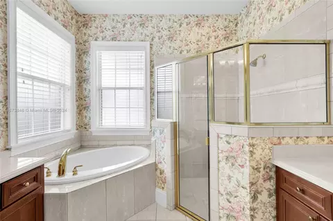 Bath - 5956 Caymus Loop, Windermere, FL 34786 photo 4 of 5