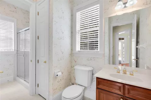 Bath - 5956 Caymus Loop, Windermere, FL 34786 photo 1 of 5