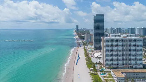 1890 S Ocean Dr #PH3, Hallandale Beach, FL 33009