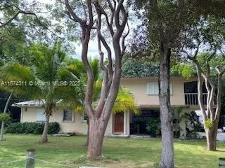 219 S Bay Harbor Dr, Key Largo, FL 33037