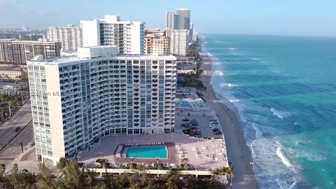 3180 S Ocean Dr #1617, Hallandale Beach, FL 33009