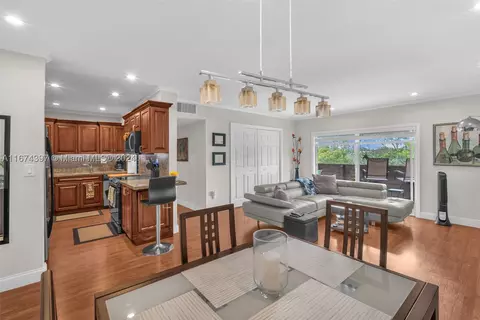 8335 SW 72nd Ave #312D, Miami, FL 33143