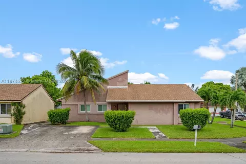 20822 SW 123rd Ct, Miami, FL 33177