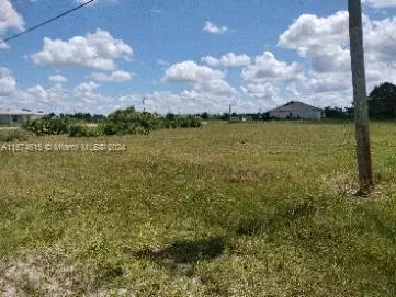 1002 Eisenhower Blvd, Lehigh Acres, FL 33974