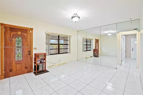 460 Forrest Dr, Miami Springs, FL 33166 photo 16
