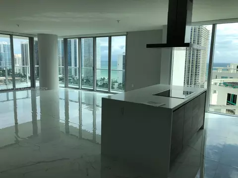 Undisclosed, Sunny Isles Beach, FL 33160
