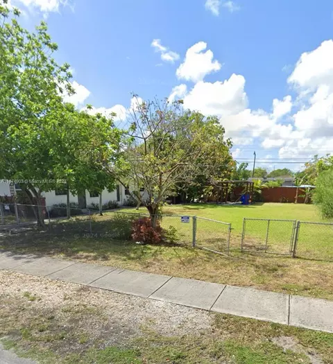 5 Nw St, Pompano Beach, FL 33069