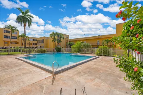 1555 1555 W 44 Pl #110C, Hialeah, FL 33012