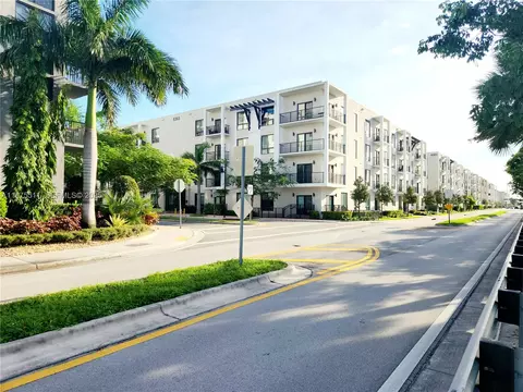 8363 NW 41 #A-406, Doral, FL 33166