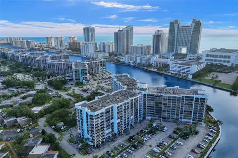 200 Leslie Dr #919, Hallandale Beach, FL 33009