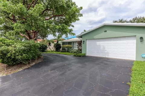 3721 Thomas St, Hollywood, FL 33021