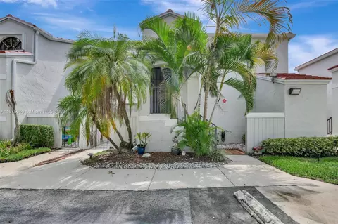 12003 NW 11th St #12003, Pembroke Pines, FL 33026