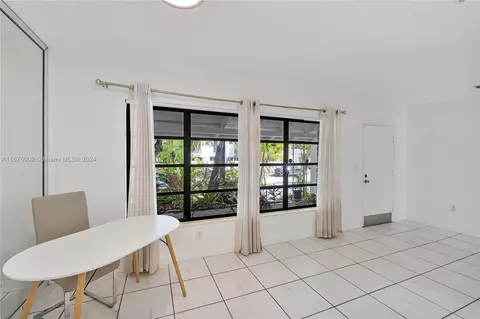 3540 E Glencoe St, Miami, FL 33133 photo 10