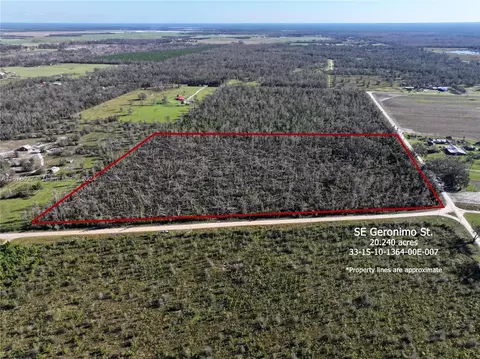 Se Geronimo St, Other, FL 32340