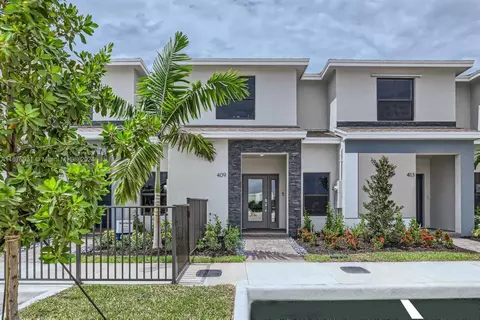 413 NE 1st Dr, Florida City, FL 33034