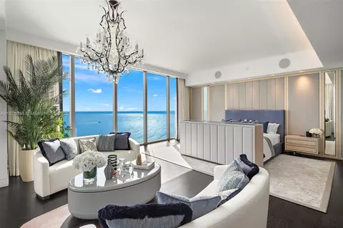 17901 Collins Ave #TS4205, Sunny Isles Beach, FL 33160